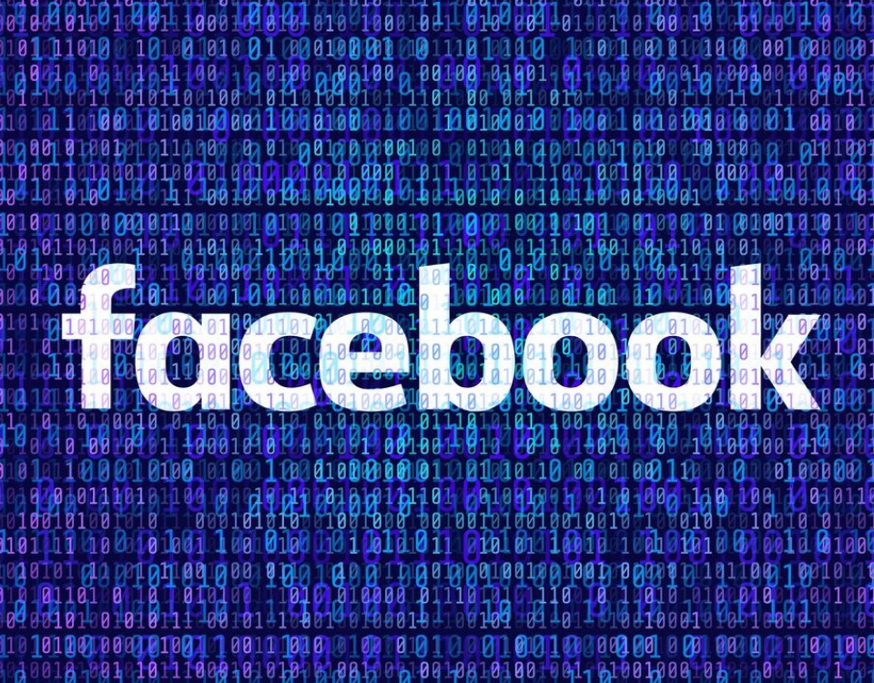 Facebook kullanıcıların sesli mesajlarını deşifre ettiriyor